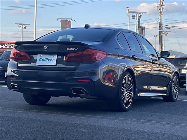 5シリーズ 523d エディション ミッション:インポッシブル 純正メモリナビ/全方位カメラ/サンルーフ/ヘッドアップディスプレイ/オートブレーキホールド/ブラインドスポットモニター/追従式クルーズコントロール/ETC/LEDヘッドライト/合皮シート/シートヒータ(21枚目)