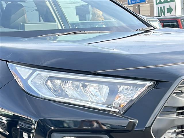 ＲＡＶ４ アドベンチャー　純正メモリナビ／４ＷＤ／全方位カメラ／追従式クルーズコントロール／ブラインドスポットモニター／前後コーナーセンサ／合皮シート／純正１９インチＡＷ／ＬＥＤヘッドライト／純正フロアマット／前席パワーシート（19枚目）