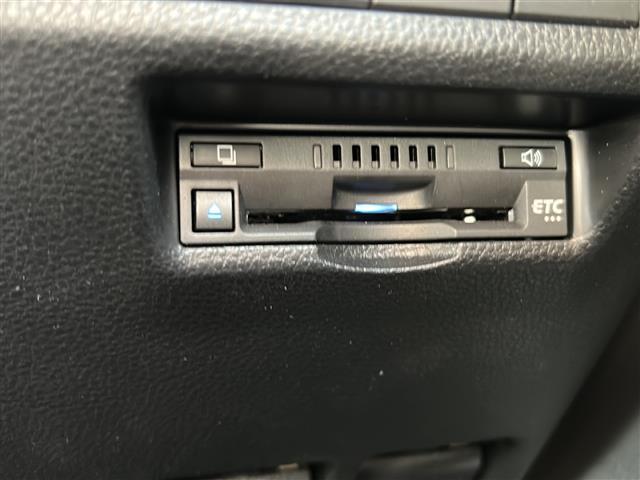 ＲＡＶ４ アドベンチャー　純正メモリナビ／４ＷＤ／全方位カメラ／追従式クルーズコントロール／ブラインドスポットモニター／前後コーナーセンサ／合皮シート／純正１９インチＡＷ／ＬＥＤヘッドライト／純正フロアマット／前席パワーシート（34枚目）