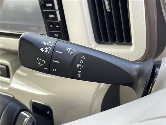 ムーヴキャンバス Gメイクアップリミテッド SAIII ナビ/全方位カメラ/ETC/社外フロアマット/両側パワスラ/プッシュスタート/横滑り防止装置/盗難防止装置/オートライト/オートハイビーム/衝突軽減システム/ドアバイザー/電動格納ミラー/フォグランプ(26枚目)