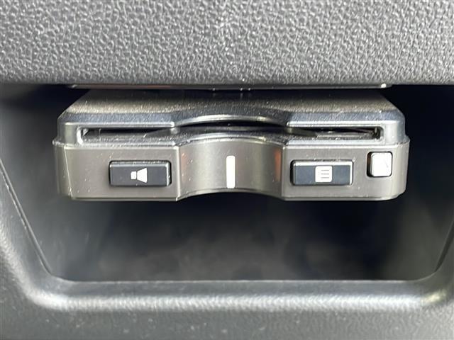 ムーヴキャンバス Gメイクアップリミテッド SAIII ナビ/全方位カメラ/ETC/社外フロアマット/両側パワスラ/プッシュスタート/横滑り防止装置/盗難防止装置/オートライト/オートハイビーム/衝突軽減システム/ドアバイザー/電動格納ミラー/フォグランプ(30枚目)