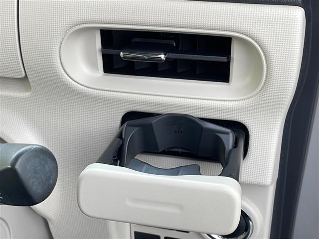 ムーヴキャンバス Gメイクアップリミテッド SAIII ナビ/全方位カメラ/ETC/社外フロアマット/両側パワスラ/プッシュスタート/横滑り防止装置/盗難防止装置/オートライト/オートハイビーム/衝突軽減システム/ドアバイザー/電動格納ミラー/フォグランプ(31枚目)