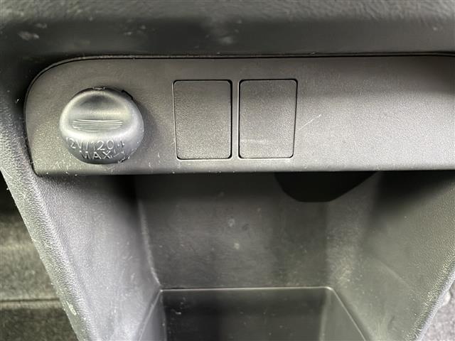 ムーヴキャンバス Gメイクアップリミテッド SAIII ナビ/全方位カメラ/ETC/社外フロアマット/両側パワスラ/プッシュスタート/横滑り防止装置/盗難防止装置/オートライト/オートハイビーム/衝突軽減システム/ドアバイザー/電動格納ミラー/フォグランプ(33枚目)