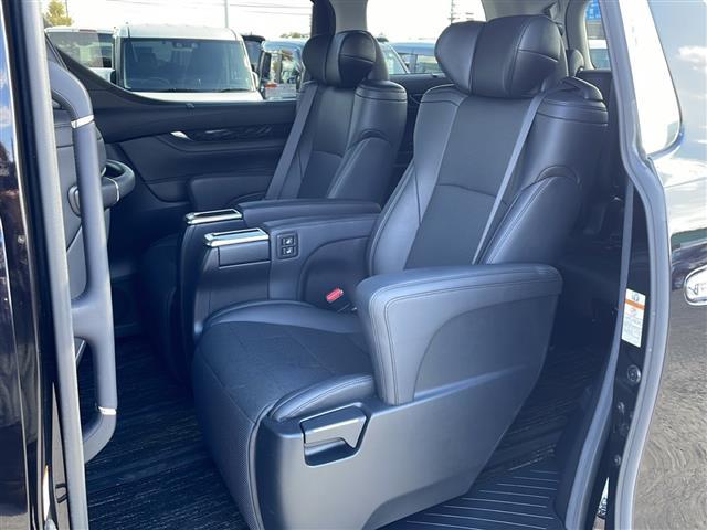 ヴェルファイア 2.5Z Gエディション 純正10.5型ナビ/バックカメラ/追従式クルコン/合皮シート/デジタルインナーミラー/シートヒーター/エアーシート/パワーシート/BSM/コーナーセンサー/三眼LEDヘッドライト/ビルトインETC(24枚目)