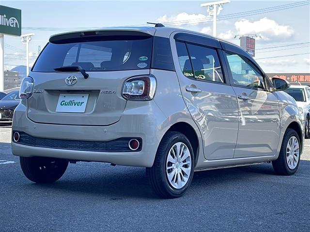 パッソ モーダ S 純正ナビ/バックカメラ/LEDヘッドライト/プッシュスタート/電動格納ミラー/ドアバイザー/純正フロアマット/スマートキー/スペアキー/ダブルエアバック/盗難防止装置/新車時保証書/取扱説明書(19枚目)