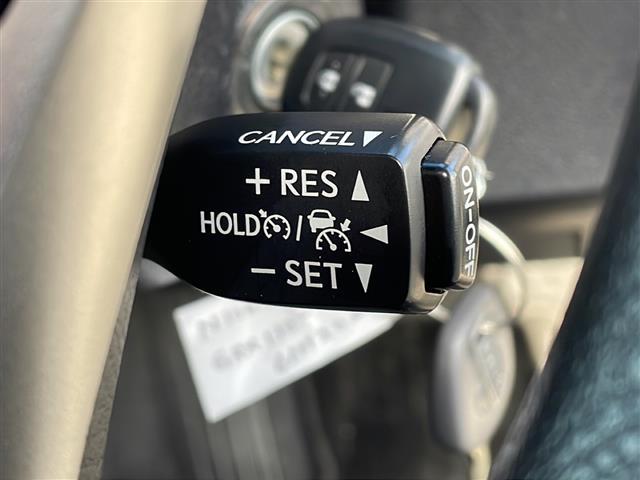 マークX 250G Fパッケージ 純正ナビ/バックカメラ/レーダークルーズコントロール/ETC/純正フロアマット/ステアリングスイッチ/フルオートパワーウィンドウ/電動格納ミラー/キセノンヘッドライト/オートライト/取扱説明書(5枚目)