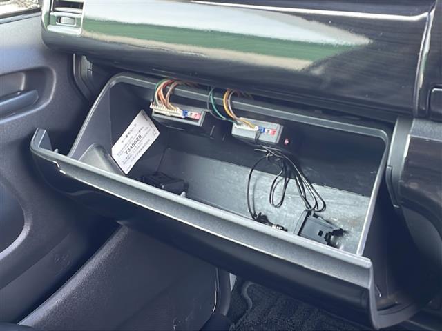 ハイエースバン ロングスーパーGL 純正7型ナビ/ETC/両側スライドドア/ドアバイザー/フォグライト/電動格納ミラー/キセノンヘッドライト/オートライト/ダブルエアバック/純正フロアマット/スペアキー/盗難防止装置/取扱説明書(37枚目)