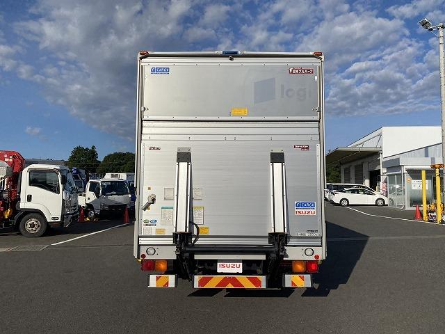フォワード 　ウイング・６ＭＴ・積載２．５５０ｋｇ・ワイド・日本フルハーフ製・ラッツシング２段・日本フルハーフ製パワーゲート昇降１．０００ｋｇ・バックカメラ・電格ミラー・キーレス・ベッド有・距離３００．０００ｋｍ（11枚目）