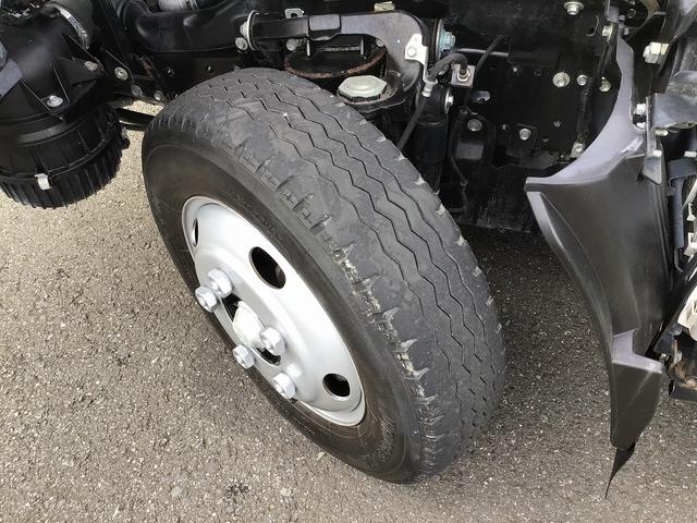 エルフトラック 　ダンプ・６ＭＴ・積載３．０００ｋｇ・新明和強化３方開・オールペン・電格ミラー・距離３０．０００ｋｍ（24枚目）