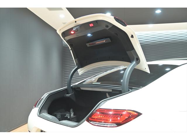 ＣＬＳクラス ＣＬＳ２２０ｄ　スポーツ　エクスクルーシブパッケージ　サンルーフ／黒革ベンチレーション／アンビエント／ヘッドアップディスプレイ／ブルメスタ－サウンド／ブラインドスポットモニター／純正ナビ／地デジ／全方位カメラ／レーンキープ／純正エアロ／レーダーセーフティ（68枚目）