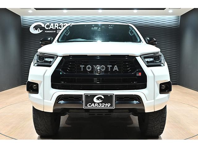 ハイラックス Z GRスポーツ 後期/リフトアップ/スマートトップSDR1シリーズ/XELF 17inchAW/オープンカントリーRTタイヤ/純正ディスプレイオーディオ/全周囲カメラ/フルセグ/ETC/パワーシート/LEDライト/(3枚目)