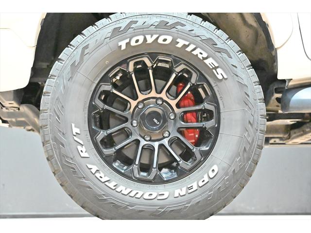 ハイラックス Z GRスポーツ 後期/リフトアップ/スマートトップSDR1シリーズ/XELF 17inchAW/オープンカントリーRTタイヤ/純正ディスプレイオーディオ/全周囲カメラ/フルセグ/ETC/パワーシート/LEDライト/(64枚目)