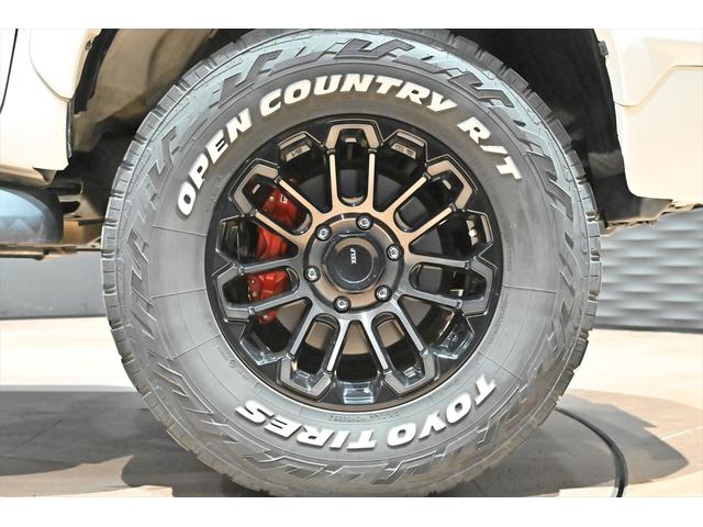 ハイラックス Z GRスポーツ 後期/リフトアップ/スマートトップSDR1シリーズ/XELF 17inchAW/オープンカントリーRTタイヤ/純正ディスプレイオーディオ/全周囲カメラ/フルセグ/ETC/パワーシート/LEDライト/(66枚目)