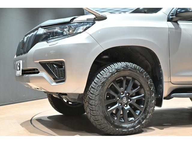 ランドクルーザープラド TX Lパッケージ マットブラックエディション 後期/ワンオーナー/リフトアップ/ジオランダーX-ATタイヤ/ブラックルーフレール/サンルーフ/黒革シート/ベンチレーション/社外ナビ/フルセグ/Bluetoothオーディオ/バックカメラ/Dミラー(48枚目)