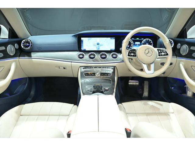 Eクラス E200 カブリオレ スポーツ ワンオーナー/エクスクルーシブパッケ-ジ/マキア-トベ-ジュレザ-/純正HDDナビ/フルセグTV/全方位カメラ/アンビエント/ブルメスター/HUD/BSM/ETC/パフュームアトマイザー/純正19AW(10枚目)