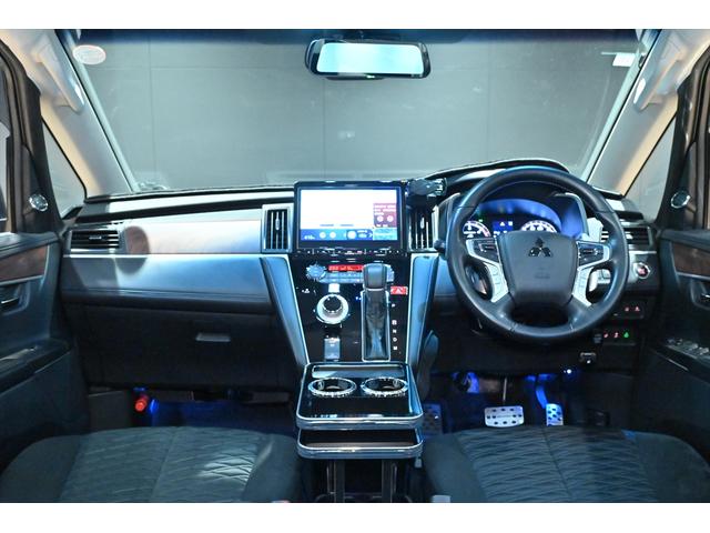 デリカD:5 P ブラックアウト/DF16インチAW/ジオランダ-X-AT/クラリオンナビ/後席モニタ-/全方位カメラ/地デジ/ETC/DMDヒッチ/ヒッチカ-ゴ/リアラダ-/バスタ-ズル-フラック/サイドタ-プ/(10枚目)