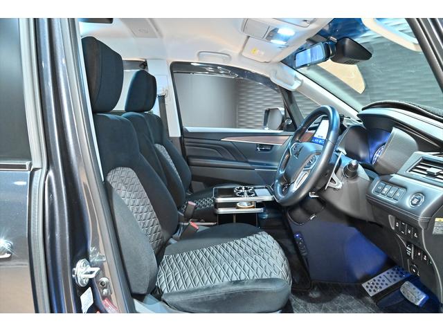 デリカD:5 P ブラックアウト/DF16インチAW/ジオランダ-X-AT/クラリオンナビ/後席モニタ-/全方位カメラ/地デジ/ETC/DMDヒッチ/ヒッチカ-ゴ/リアラダ-/バスタ-ズル-フラック/サイドタ-プ/(12枚目)