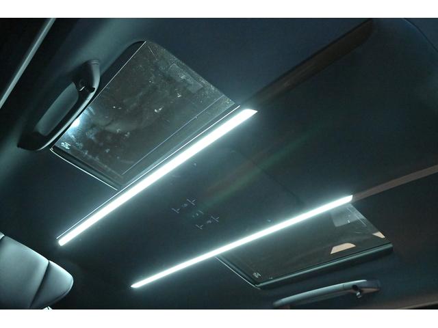 ヴェルファイアハイブリッド Ｚ　プレミア　ワンオーナー／黒革／モデリスタエアロ／シグネチャーイルミブレード／ユニバーサルステップ／デジタルインナーミラー／トヨタチームメイト／純正コネクテッドナビ／カープレイ／シートベンチレーション／ＥＴＣ（10枚目）