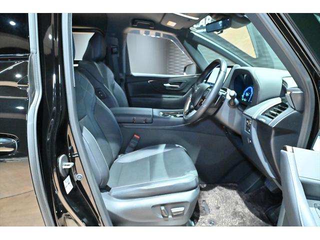 ヴェルファイアハイブリッド Ｚ　プレミア　ワンオーナー／黒革／モデリスタエアロ／シグネチャーイルミブレード／ユニバーサルステップ／デジタルインナーミラー／トヨタチームメイト／純正コネクテッドナビ／カープレイ／シートベンチレーション／ＥＴＣ（14枚目）