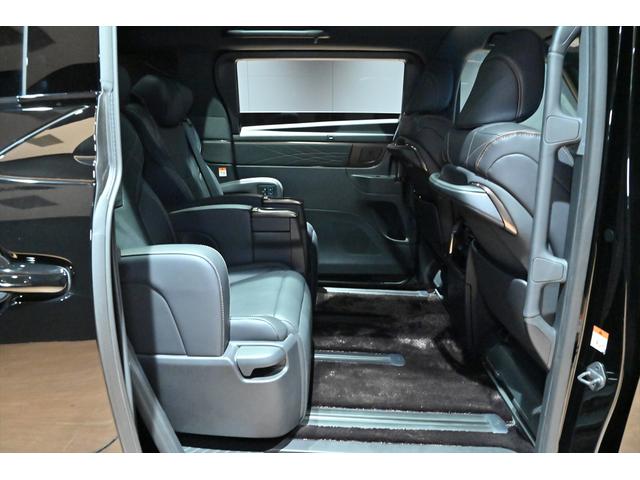 ヴェルファイアハイブリッド Ｚ　プレミア　ワンオーナー／黒革／モデリスタエアロ／シグネチャーイルミブレード／ユニバーサルステップ／デジタルインナーミラー／トヨタチームメイト／純正コネクテッドナビ／カープレイ／シートベンチレーション／ＥＴＣ（23枚目）