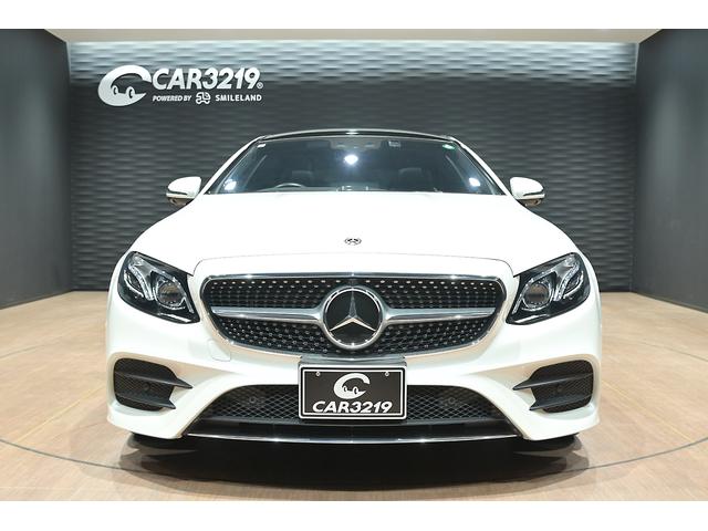 Eクラス E200 クーペ スポーツ パノラマスライディングル-フ/赤・黒革シ-ト/シ-トヒ-タ-/アンビエント/ブルメスタ/純正ナビ/フルセグ/全方位カメラ/ヘッドアップディスプレイ/BSM/レザーPKG/エアバランスPKG/ETC/(3枚目)