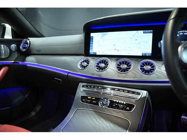 Eクラス E200 クーペ スポーツ パノラマスライディングル-フ/赤・黒革シ-ト/シ-トヒ-タ-/アンビエント/ブルメスタ/純正ナビ/フルセグ/全方位カメラ/ヘッドアップディスプレイ/BSM/レザーPKG/エアバランスPKG/ETC/(15枚目)