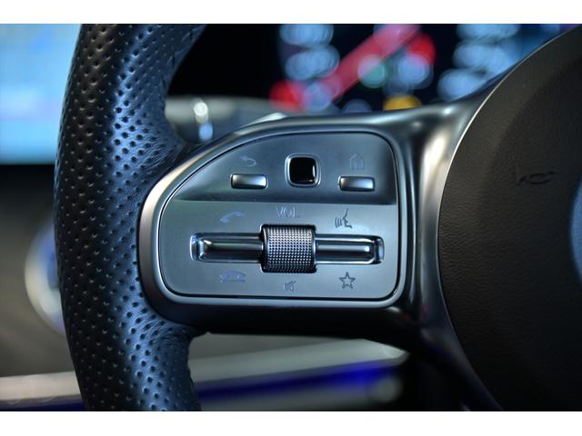 Eクラス E200 クーペ スポーツ パノラマスライディングル-フ/赤・黒革シ-ト/シ-トヒ-タ-/アンビエント/ブルメスタ/純正ナビ/フルセグ/全方位カメラ/ヘッドアップディスプレイ/BSM/レザーPKG/エアバランスPKG/ETC/(25枚目)