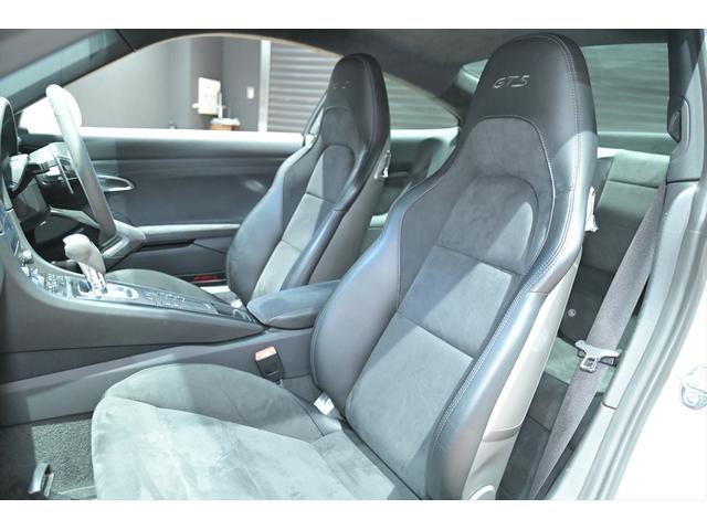911 911カレラGTS ワンオ-ナ-/スポ-ツクロノPKG/スポ-ツエキゾ-スト/新品ミシュラン【パイロットスポーツ4S】タイヤ/レ-ンチェンジアシスト/パークアシスト/マルチファンクションステアリング/BSM/純正ナビ/(19枚目)