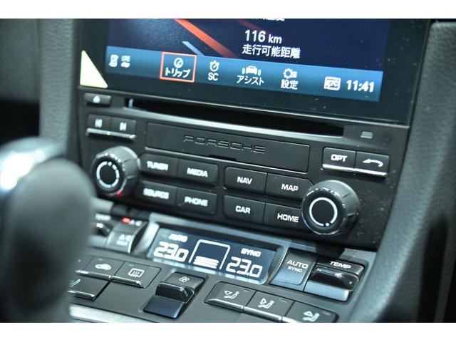 911 911カレラGTS ワンオ-ナ-/スポ-ツクロノPKG/スポ-ツエキゾ-スト/新品ミシュラン【パイロットスポーツ4S】タイヤ/レ-ンチェンジアシスト/パークアシスト/マルチファンクションステアリング/BSM/純正ナビ/(32枚目)