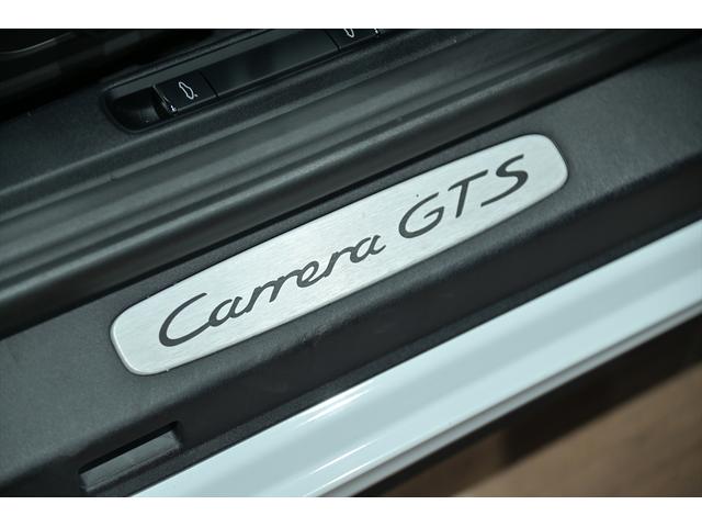 911 911カレラGTS ワンオ-ナ-/スポ-ツクロノPKG/スポ-ツエキゾ-スト/新品ミシュラン【パイロットスポーツ4S】タイヤ/レ-ンチェンジアシスト/パークアシスト/マルチファンクションステアリング/BSM/純正ナビ/(49枚目)
