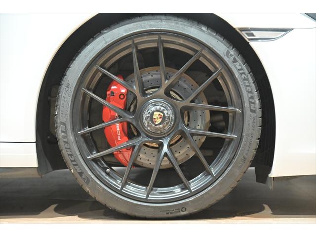 911 911カレラGTS ワンオ-ナ-/スポ-ツクロノPKG/スポ-ツエキゾ-スト/新品ミシュラン【パイロットスポーツ4S】タイヤ/レ-ンチェンジアシスト/パークアシスト/マルチファンクションステアリング/BSM/純正ナビ/(66枚目)