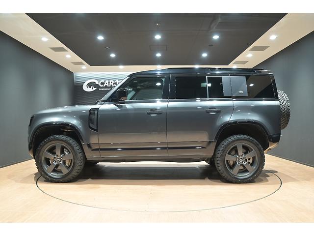 ディフェンダー 110X-ダイナミックHSE D300 ワンオ-ナ-/パノラマスライディングル-フ/黒・白革シート/シートヒータークーラー/MERIDIANサウンド/新品BFグットリッチKO2タイヤ/純正エアサス/純正ナビ/Bluetooth/全方位カメラ(5枚目)