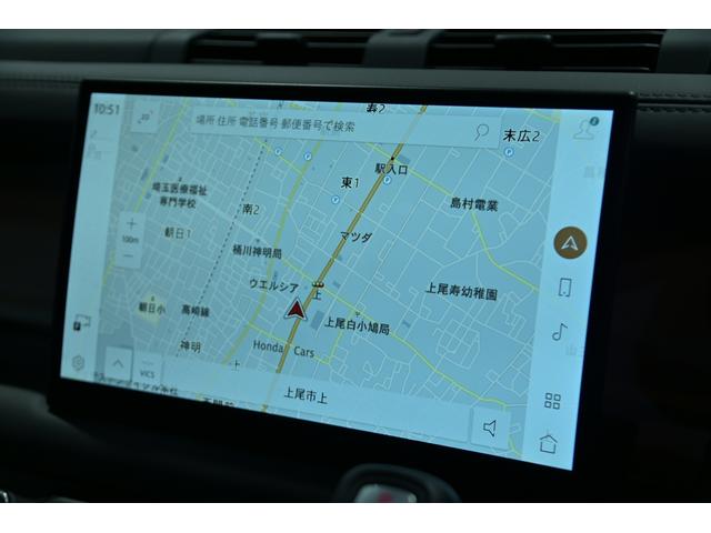 ディフェンダー 110X-ダイナミックHSE D300 ワンオ-ナ-/パノラマスライディングル-フ/黒・白革シート/シートヒータークーラー/MERIDIANサウンド/新品BFグットリッチKO2タイヤ/純正エアサス/純正ナビ/Bluetooth/全方位カメラ(16枚目)