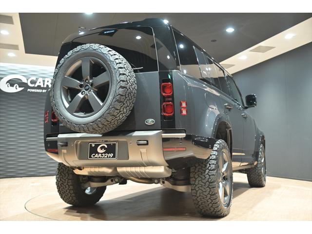 ディフェンダー 110X-ダイナミックHSE D300 ワンオ-ナ-/パノラマスライディングル-フ/黒・白革シート/シートヒータークーラー/MERIDIANサウンド/新品BFグットリッチKO2タイヤ/純正エアサス/純正ナビ/Bluetooth/全方位カメラ(47枚目)