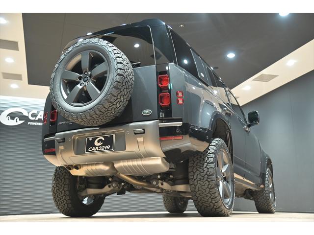 ディフェンダー 110X-ダイナミックHSE D300 ワンオ-ナ-/パノラマスライディングル-フ/黒・白革シート/シートヒータークーラー/MERIDIANサウンド/新品BFグットリッチKO2タイヤ/純正エアサス/純正ナビ/Bluetooth/全方位カメラ(48枚目)