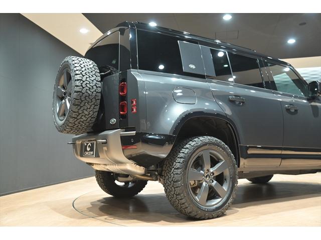 ディフェンダー 110X-ダイナミックHSE D300 ワンオ-ナ-/パノラマスライディングル-フ/黒・白革シート/シートヒータークーラー/MERIDIANサウンド/新品BFグットリッチKO2タイヤ/純正エアサス/純正ナビ/Bluetooth/全方位カメラ(49枚目)