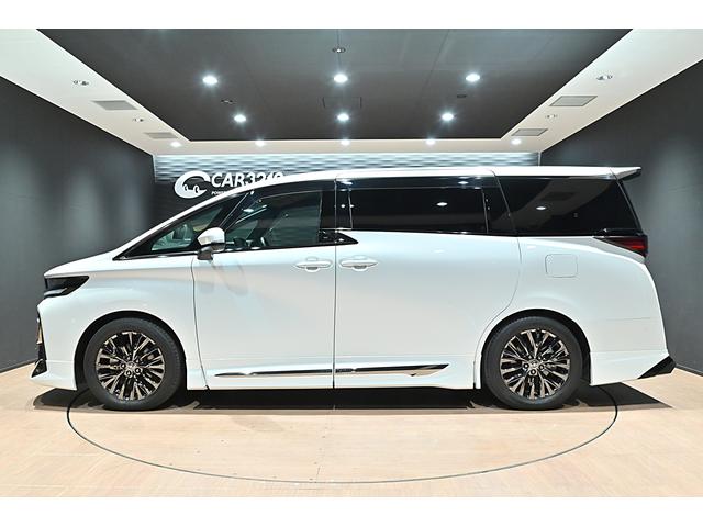 ヴェルファイアハイブリッド Ｚ　プレミア　黒革／モデリスタエアロ（Ｆ・Ｓ・Ｒ）／モデリスタマフラー／シグネチャーイルミブレード／イルミルーフスポイラー／サイドエンブレムイルミ／ピラーライト／ディスプレイオーディオ／リアモニター／ＥＴＣ／全方位（5枚目）