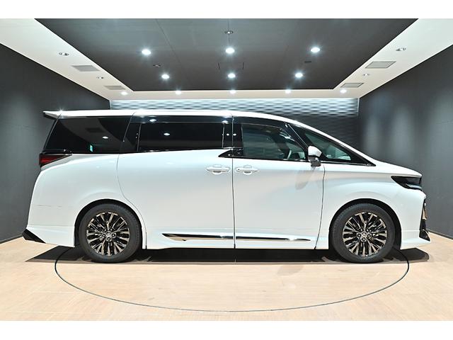 ヴェルファイアハイブリッド Ｚ　プレミア　黒革／モデリスタエアロ（Ｆ・Ｓ・Ｒ）／モデリスタマフラー／シグネチャーイルミブレード／イルミルーフスポイラー／サイドエンブレムイルミ／ピラーライト／ディスプレイオーディオ／リアモニター／ＥＴＣ／全方位（6枚目）