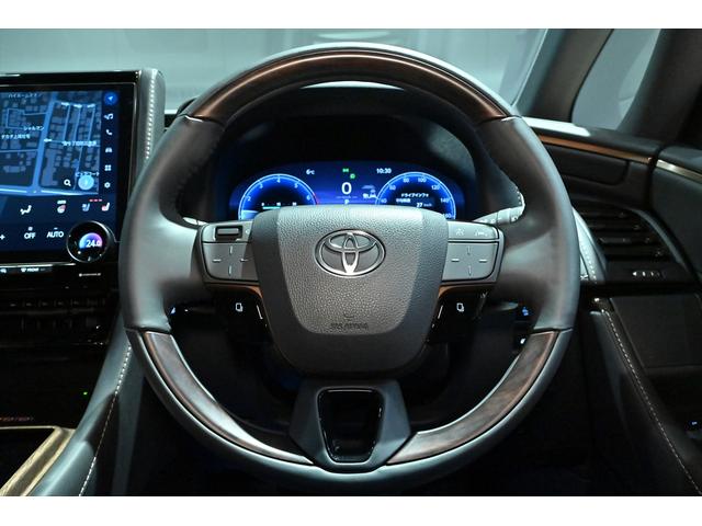 ヴェルファイアハイブリッド Ｚ　プレミア　黒革／モデリスタエアロ（Ｆ・Ｓ・Ｒ）／モデリスタマフラー／シグネチャーイルミブレード／イルミルーフスポイラー／サイドエンブレムイルミ／ピラーライト／ディスプレイオーディオ／リアモニター／ＥＴＣ／全方位（26枚目）