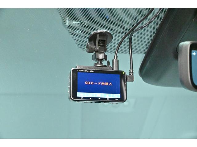 ヴェルファイアハイブリッド Ｚ　プレミア　黒革／モデリスタエアロ（Ｆ・Ｓ・Ｒ）／モデリスタマフラー／シグネチャーイルミブレード／イルミルーフスポイラー／サイドエンブレムイルミ／ピラーライト／ディスプレイオーディオ／リアモニター／ＥＴＣ／全方位（40枚目）