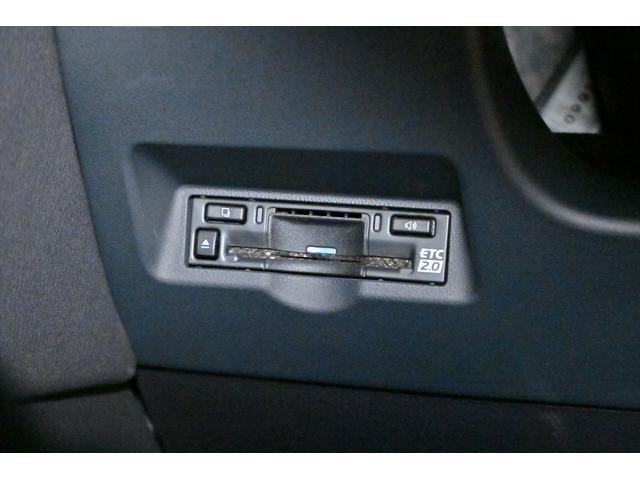 ヴェルファイアハイブリッド Ｚ　プレミア　黒革／モデリスタエアロ（Ｆ・Ｓ・Ｒ）／モデリスタマフラー／シグネチャーイルミブレード／イルミルーフスポイラー／サイドエンブレムイルミ／ピラーライト／ディスプレイオーディオ／リアモニター／ＥＴＣ／全方位（41枚目）