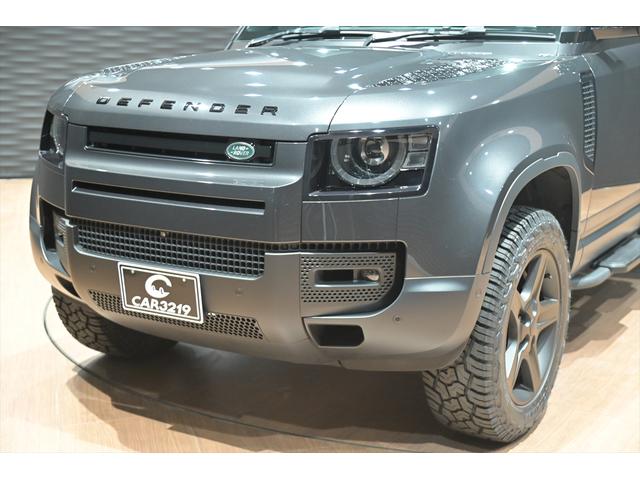 ディフェンダー 130SE D300 ワンオーナー/ブラックアウト/新品ジオランダーX-ATタイヤ/スライディングサンル-フ/メリディアンサウンド/純正エアサス/黒革シート/ブラインドスポット/サイドステップ/純正ナビ/全方位カメラ(44枚目)