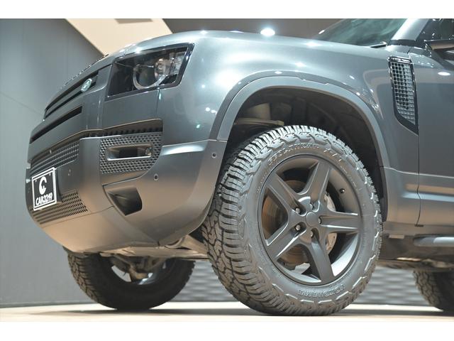 ディフェンダー 130SE D300 ワンオーナー/ブラックアウト/新品ジオランダーX-ATタイヤ/スライディングサンル-フ/メリディアンサウンド/純正エアサス/黒革シート/ブラインドスポット/サイドステップ/純正ナビ/全方位カメラ(49枚目)