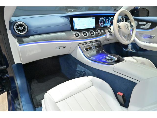 Eクラス E200 クーペ スポーツ ブルメスター/白革/純正AMG19インチAW/スライディングガラスルーフ/アンビエントライト/BSM/フルセグ/HDDナビ/全方位カメラ/ETC/ドライブレコーダー/クルコン/パフュームアトマイザー(11枚目)