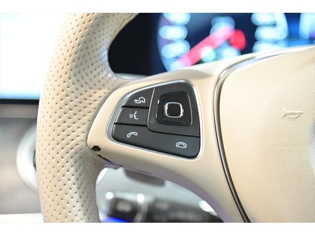 Eクラス E200 クーペ スポーツ ブルメスター/白革/純正AMG19インチAW/スライディングガラスルーフ/アンビエントライト/BSM/フルセグ/HDDナビ/全方位カメラ/ETC/ドライブレコーダー/クルコン/パフュームアトマイザー(25枚目)