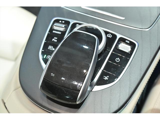 Eクラス E200 クーペ スポーツ ブルメスター/白革/純正AMG19インチAW/スライディングガラスルーフ/アンビエントライト/BSM/フルセグ/HDDナビ/全方位カメラ/ETC/ドライブレコーダー/クルコン/パフュームアトマイザー(33枚目)