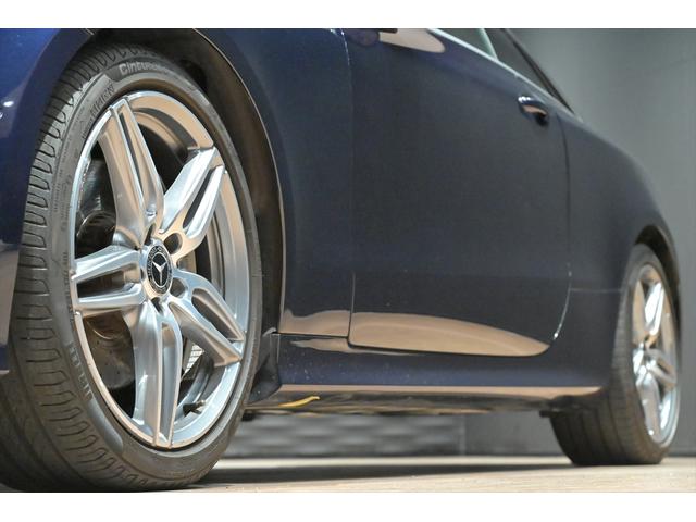 Eクラス E200 クーペ スポーツ ブルメスター/白革/純正AMG19インチAW/スライディングガラスルーフ/アンビエントライト/BSM/フルセグ/HDDナビ/全方位カメラ/ETC/ドライブレコーダー/クルコン/パフュームアトマイザー(62枚目)