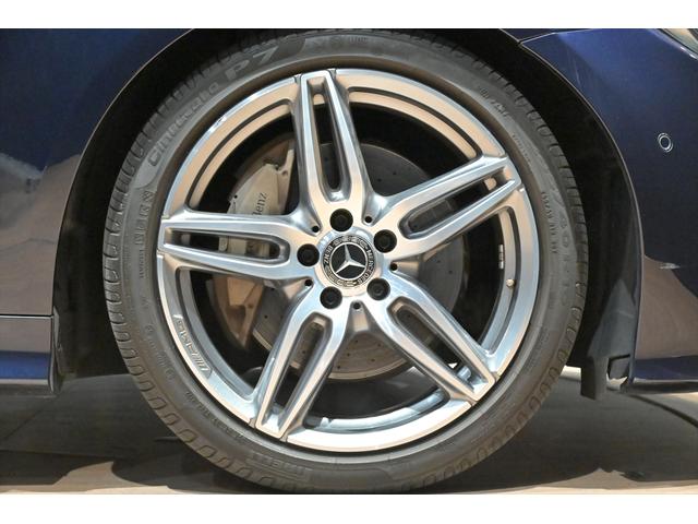 Eクラス E200 クーペ スポーツ ブルメスター/白革/純正AMG19インチAW/スライディングガラスルーフ/アンビエントライト/BSM/フルセグ/HDDナビ/全方位カメラ/ETC/ドライブレコーダー/クルコン/パフュームアトマイザー(65枚目)