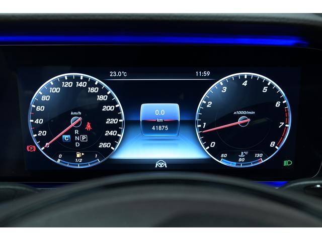 Eクラス E200 カブリオレ スポーツ 白革/シートヒーター/エアバランスPKG/BSM/HUD/純正HDDナビ/フルセグTV/全方位カメラ/カープレイ/アンビエントライト/ETC/ブルメスターサウンド/純正19インチAW/LEDライト(26枚目)