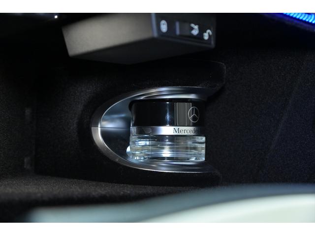 Eクラス E200 カブリオレ スポーツ 白革/シートヒーター/エアバランスPKG/BSM/HUD/純正HDDナビ/フルセグTV/全方位カメラ/カープレイ/アンビエントライト/ETC/ブルメスターサウンド/純正19インチAW/LEDライト(37枚目)